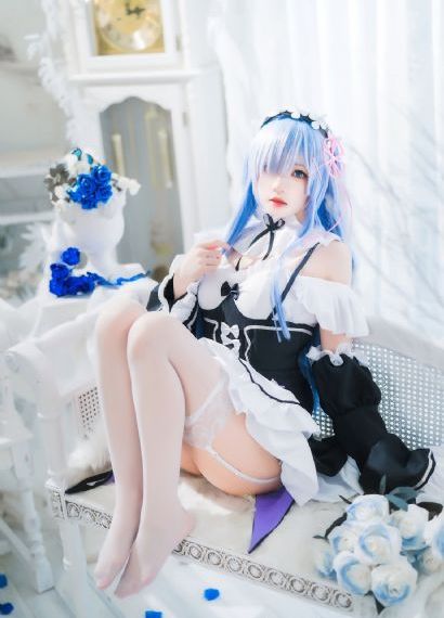 魔鬼女集中营