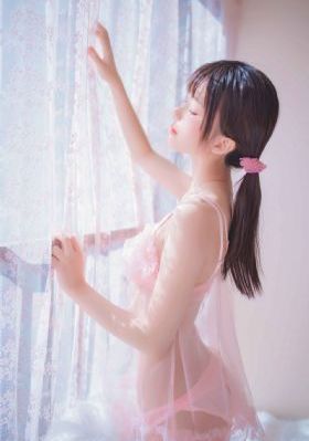操小萝莉