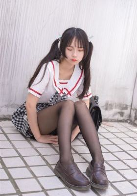 八尺夫人在线看
